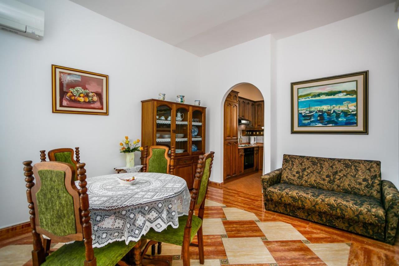 Apartment Near The Sea Judita มาลินสกา ภายนอก รูปภาพ